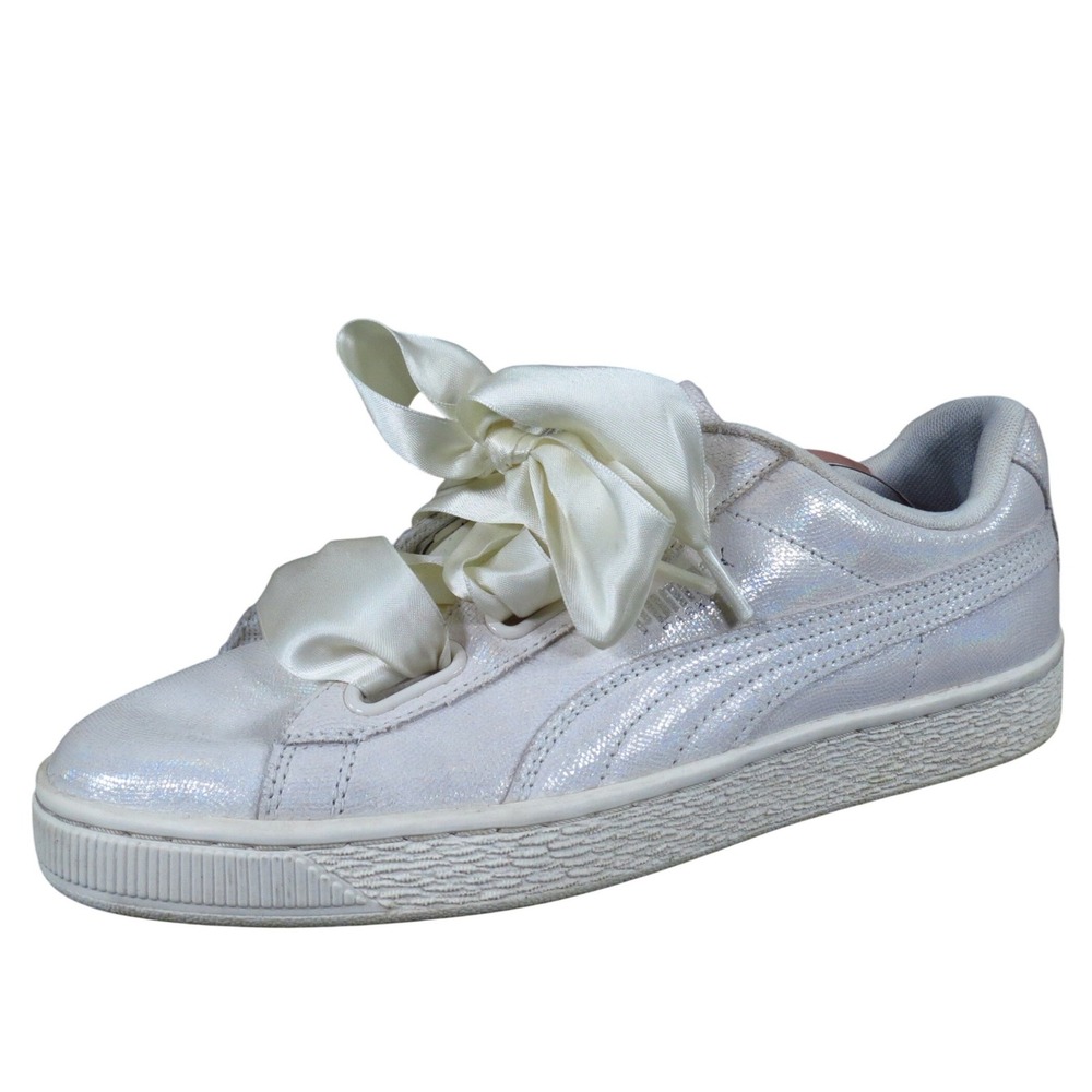 Puma Basket Heart Women Athletic Fashion Sneaker Size 9 White Iridescent Leather